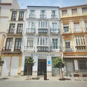 livin4malaga.hotelsinnerja.org/